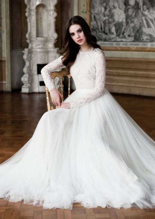 Tulle Wedding Dress A-Line/Princess Scoop Neck Long/Floor-Length With Lace