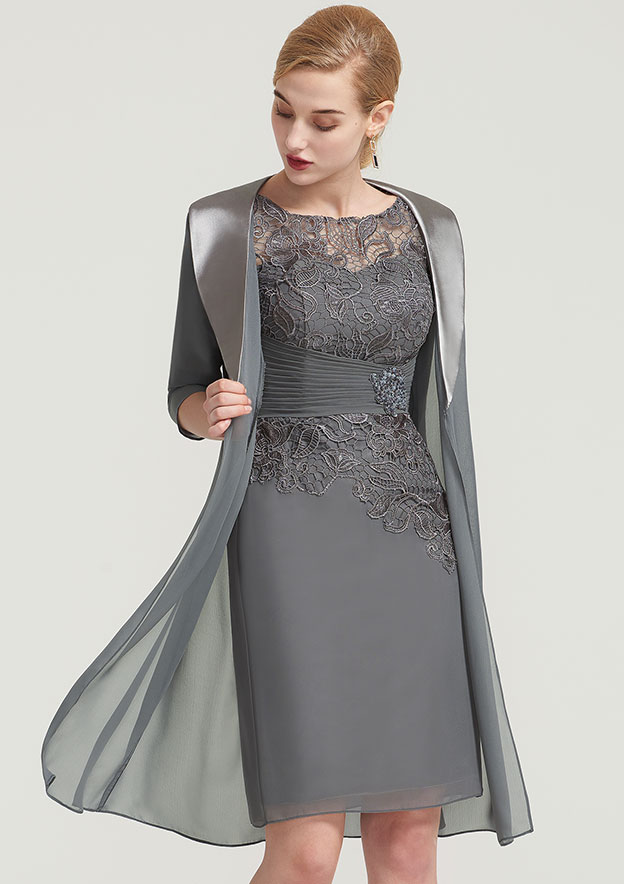 Sheath/Column Bateau Half Sleeve Knee-Length Chiffon Mother of the Bride Dress With Pleated Lace Appliqued