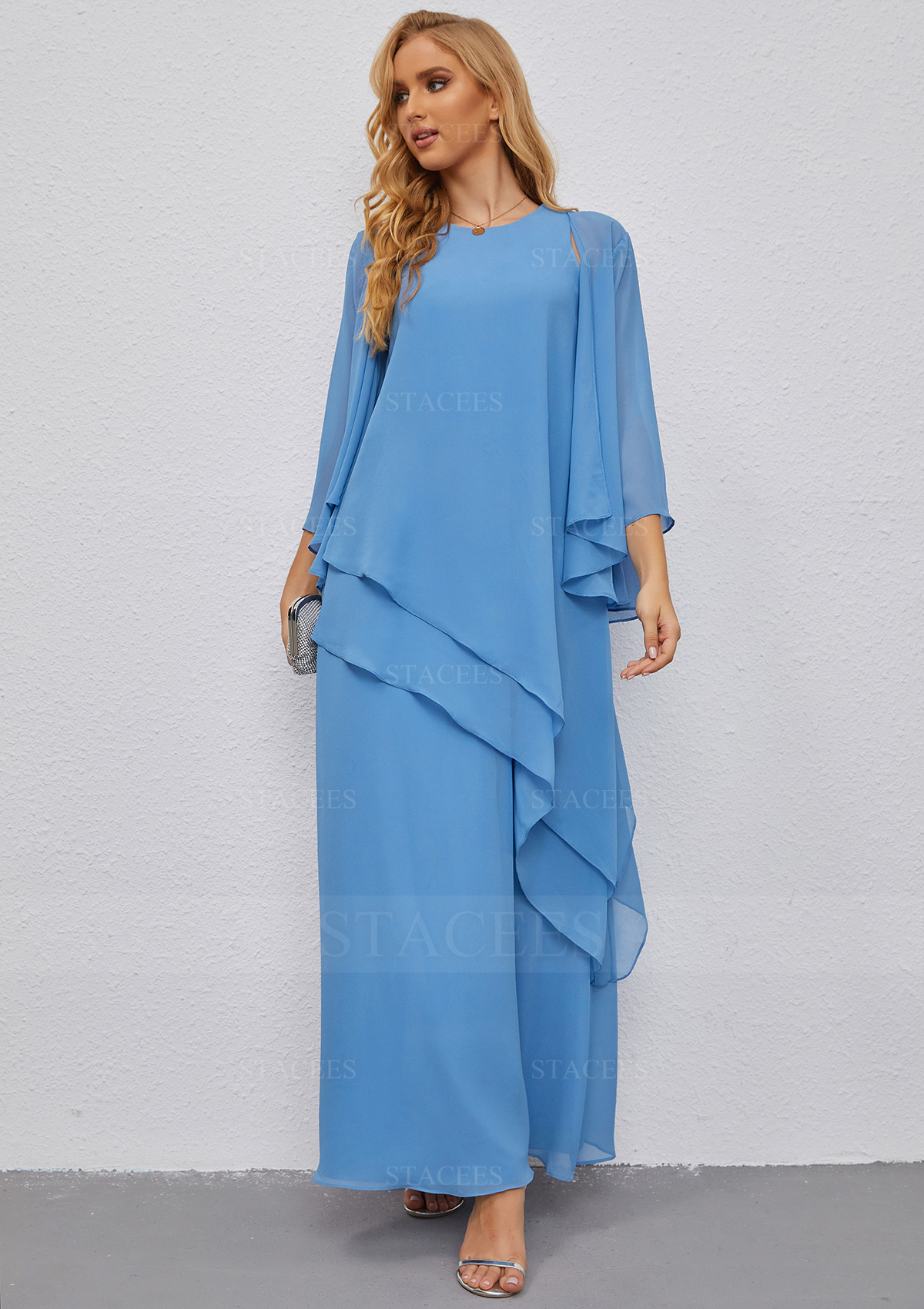 Robe trapèze scoop mousseline longueur ras du sol robe de mère de la mariée avec volants veste