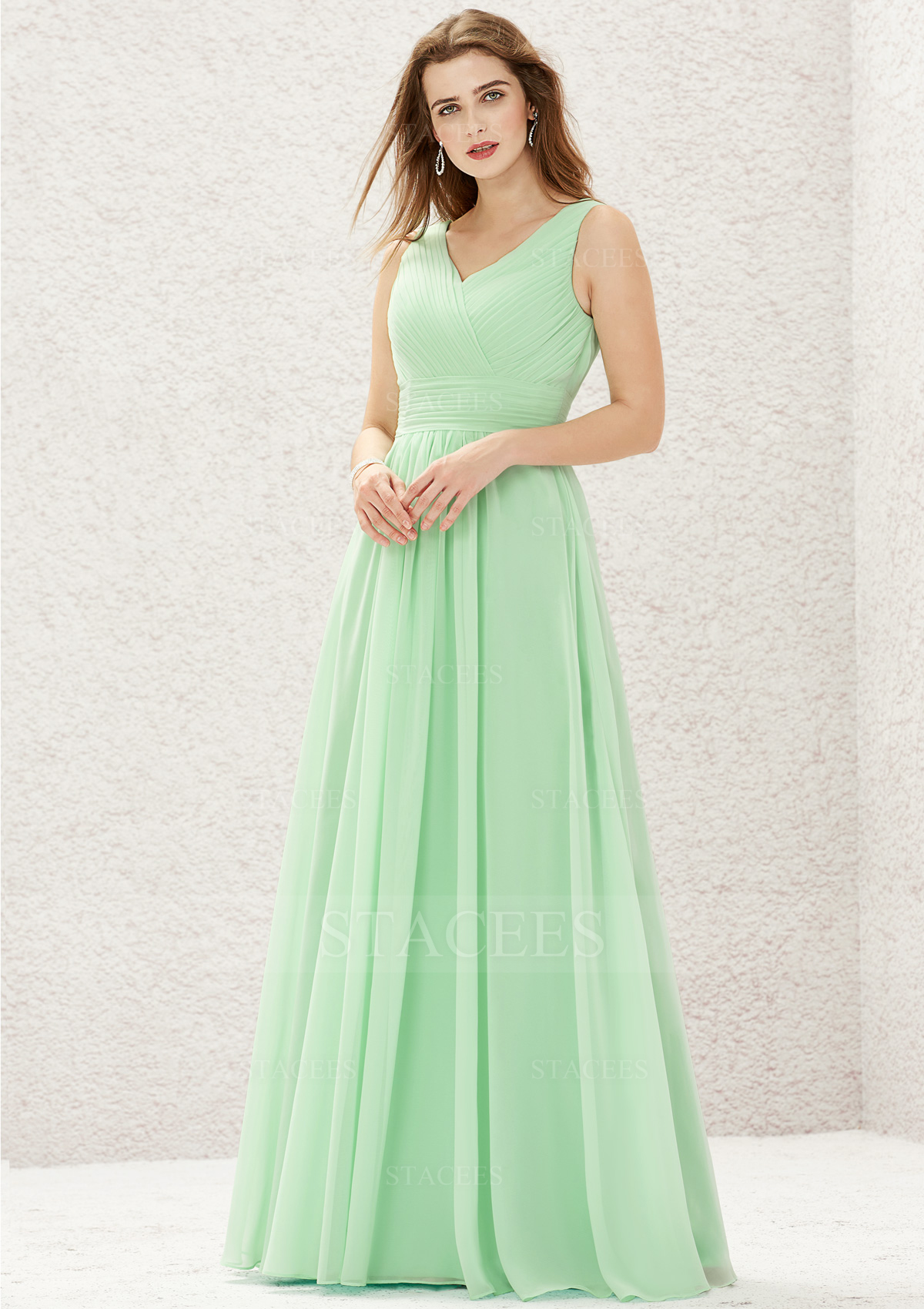 Beautiful A-line V Neck Long/Floor-Length Chiffon Bridesmaid Dress With Pleated