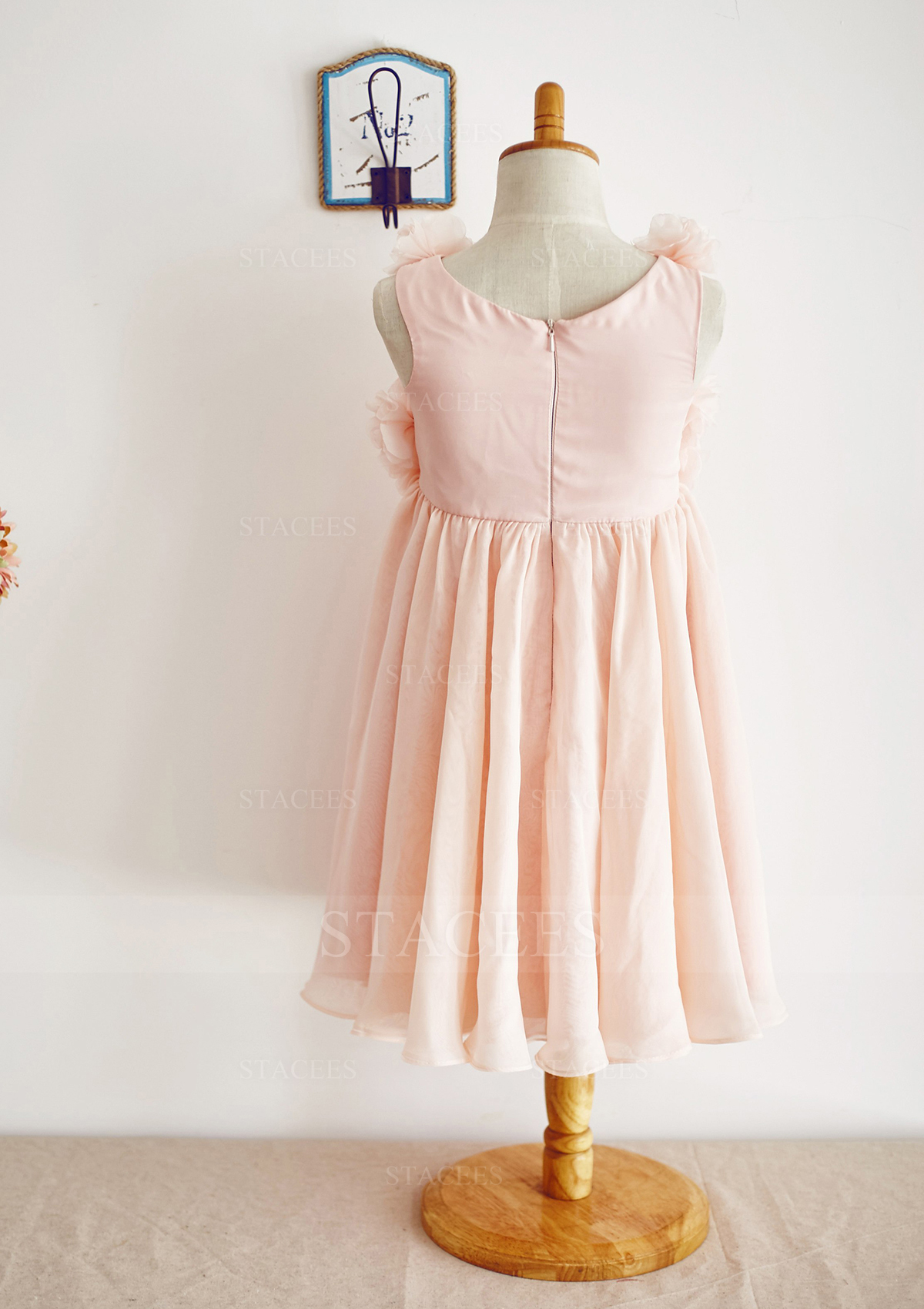 Blushing Pink Beautiful Princess Scoop Neck Tea-Length Chiffon Flower Girl Dress With Flowers - STACEES