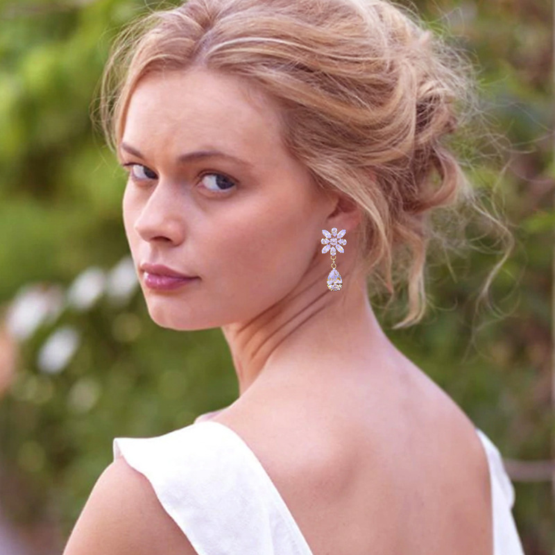 Vintage Women's Pierced Zircon Wedding Earrings