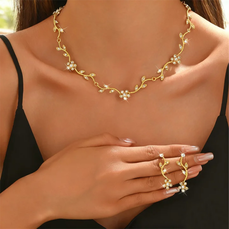 Luxueux romantique fleur feuille alliage ensembles de bijoux avec strass