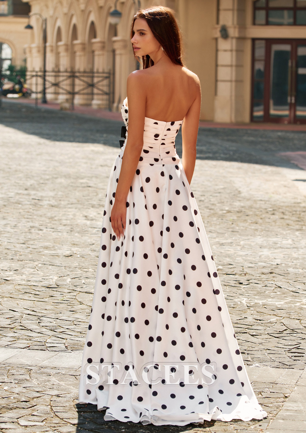 ladies black and white evening dresses Zapaka Women Black and White Long Evening Dress with Slit Satin Sheath Strapless Formal Dress, Black White / US16W