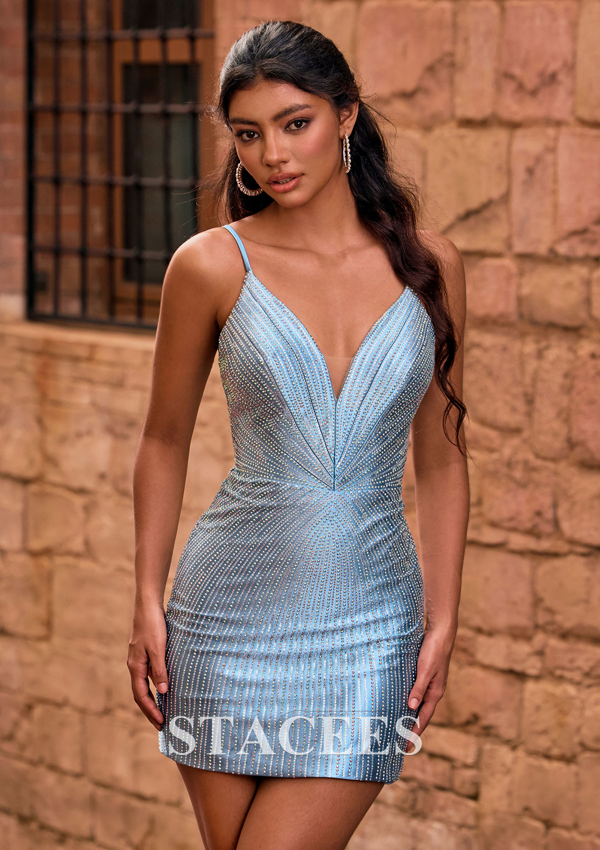 Bleu Ciel Fourreau col en v soie comme du satin courte/mini robe de fête de la rentrée avec perles - STACEES