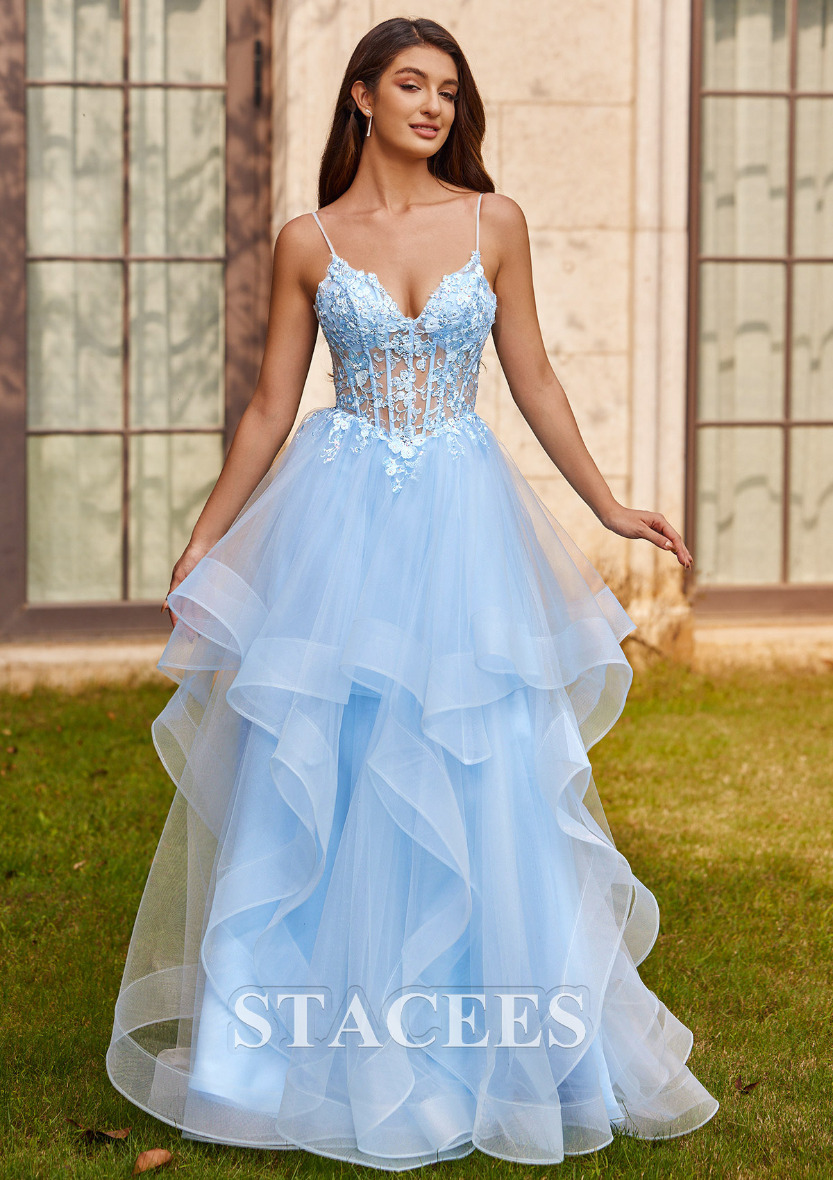 Bleu Ciel Robe marquise col en v tulle traîne balayage robe de bal - STACEES