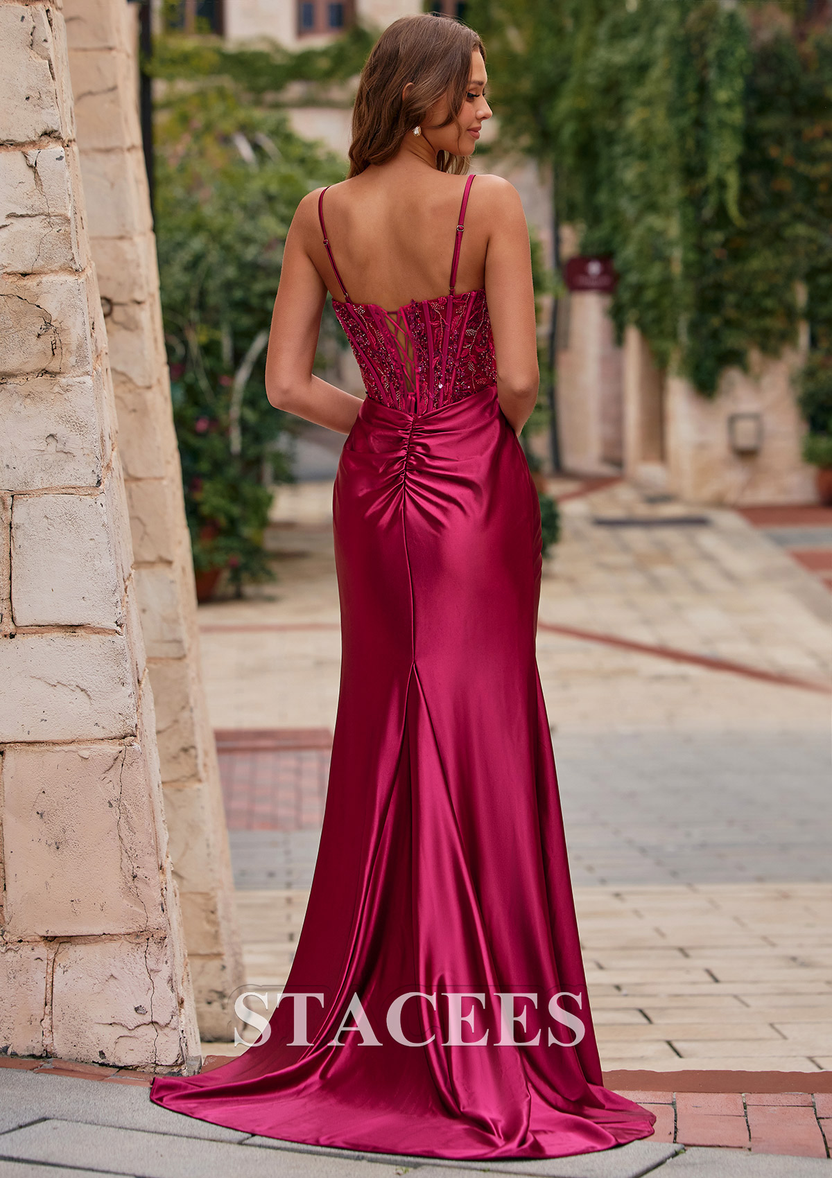 Bordeaux Trumpette/Sirène cache coeur soie comme du satin traîne balayage robe de bal avec plissé paillettes - STACEES