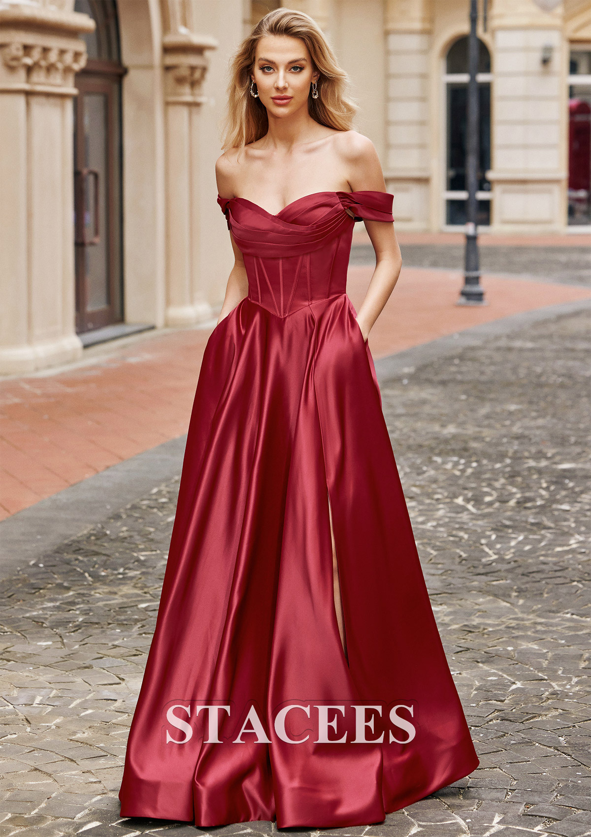 Burgundy Vestido línea a hombros descubiertos satén barrer tren vestido de graduación - STACEES