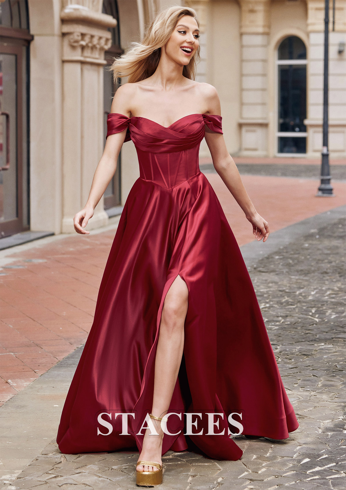 Burgundy Vestido línea a hombros descubiertos satén barrer tren vestido de graduación - STACEES