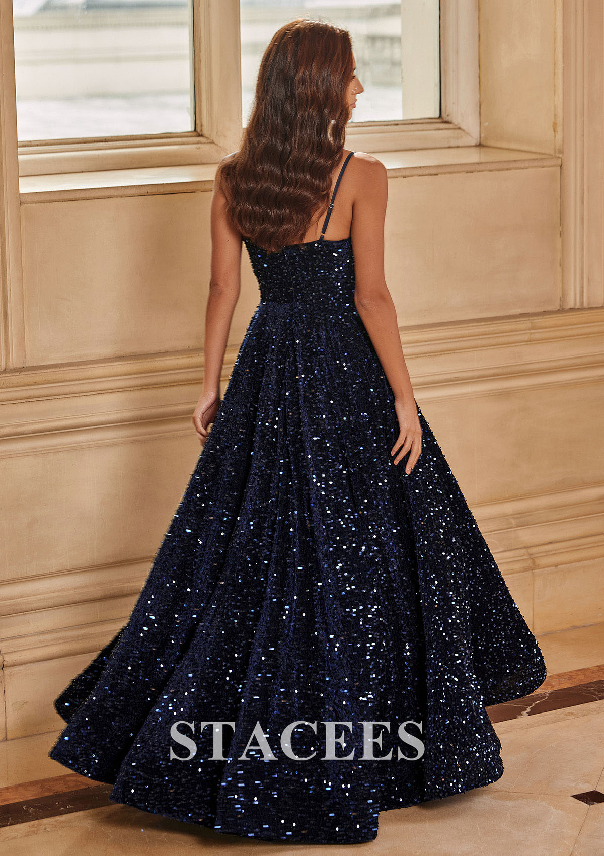 Azul Marino Oscuro Vestido línea a escote en v lentejuelas de terciopelo hasta el suelo vestido de graduación - STACEES