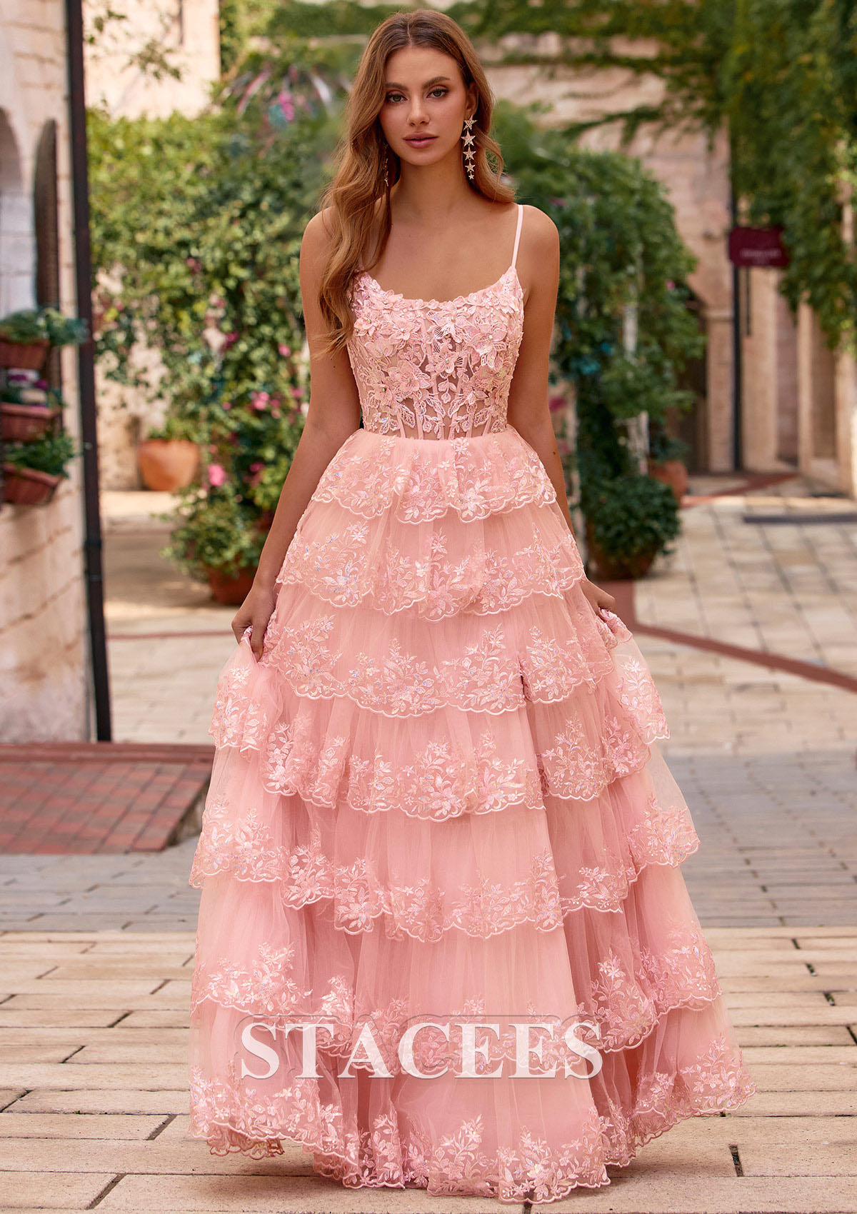 Rose Rougissant Trapèze scoop paillettes longueur ras du sol robe de bal avec fleurs volants - STACEES