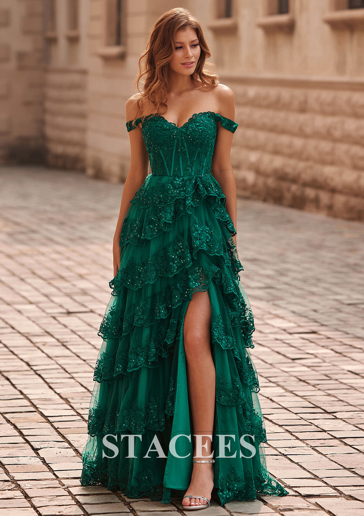Vert Foncé Trapèze épaule dénudée tulle traîne balayage robe de bal  - STACEES