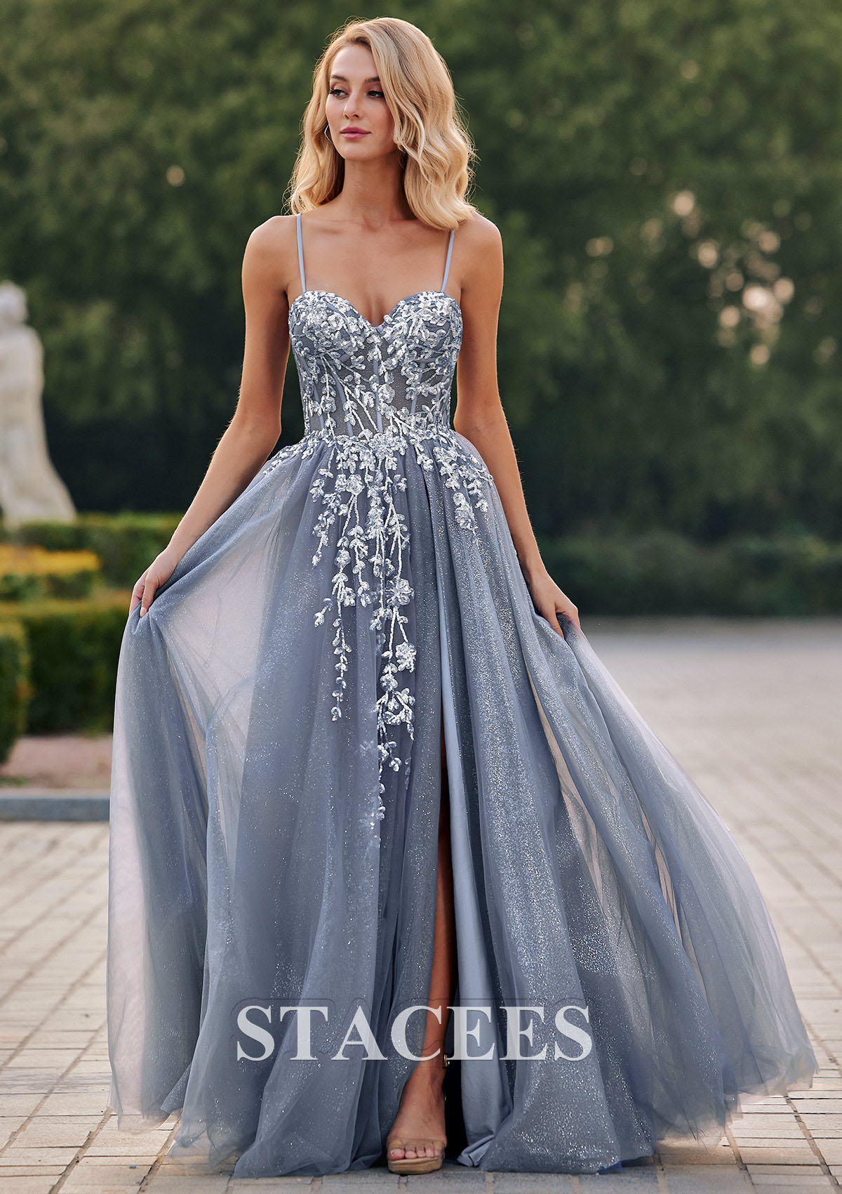 Bleu Poudré Robe trapèze tulle sans manches traîne balayage robe de fête de la rentrée - STACEES