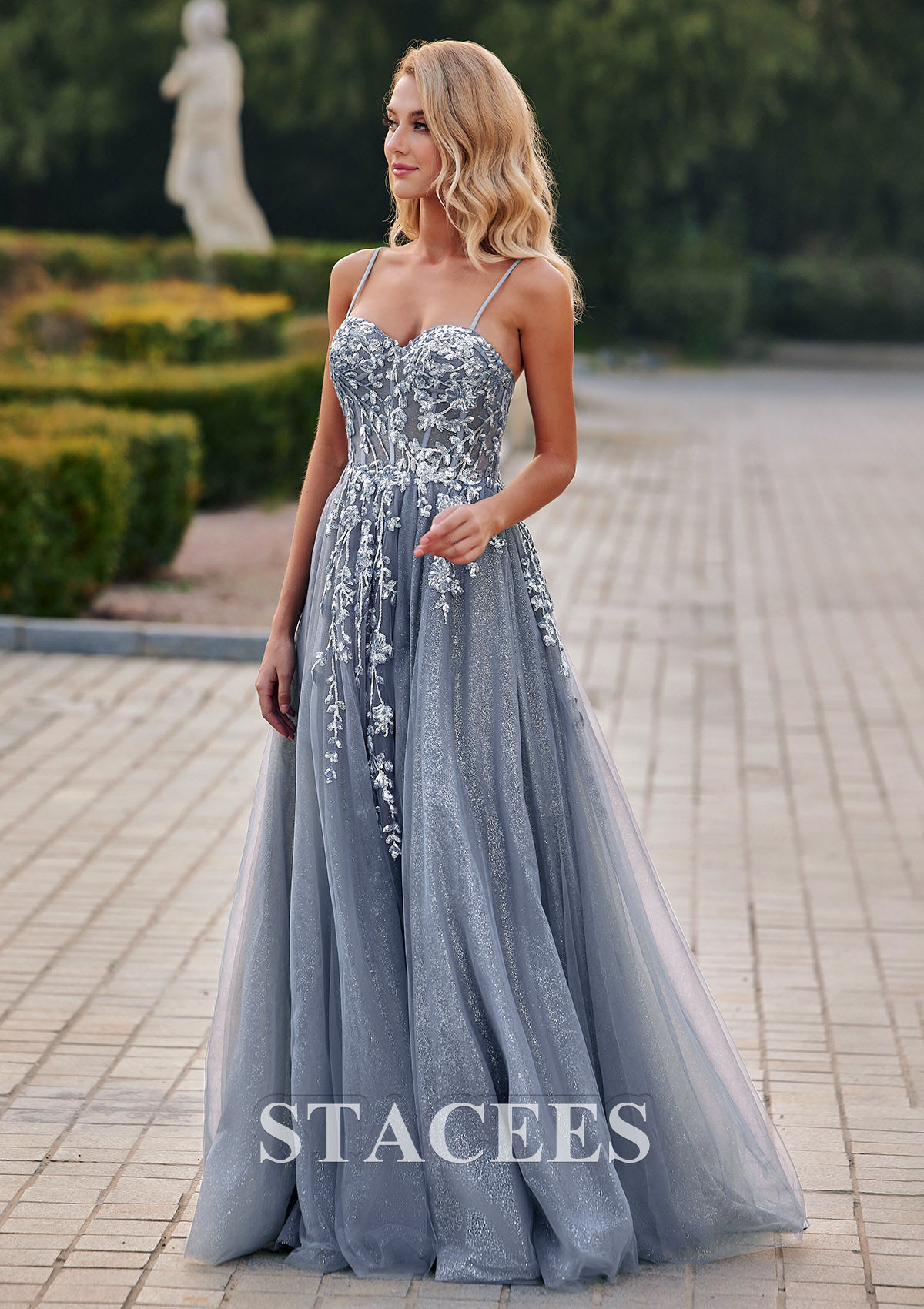 Bleu Poudré Robe trapèze tulle sans manches traîne balayage robe de fête de la rentrée - STACEES