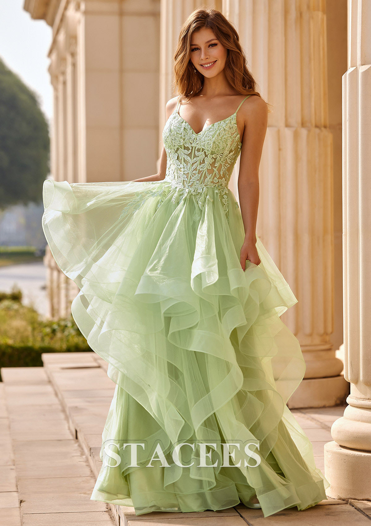 Salvia Vestido línea a escote en v tul hasta el suelo vestido de graduación - STACEES