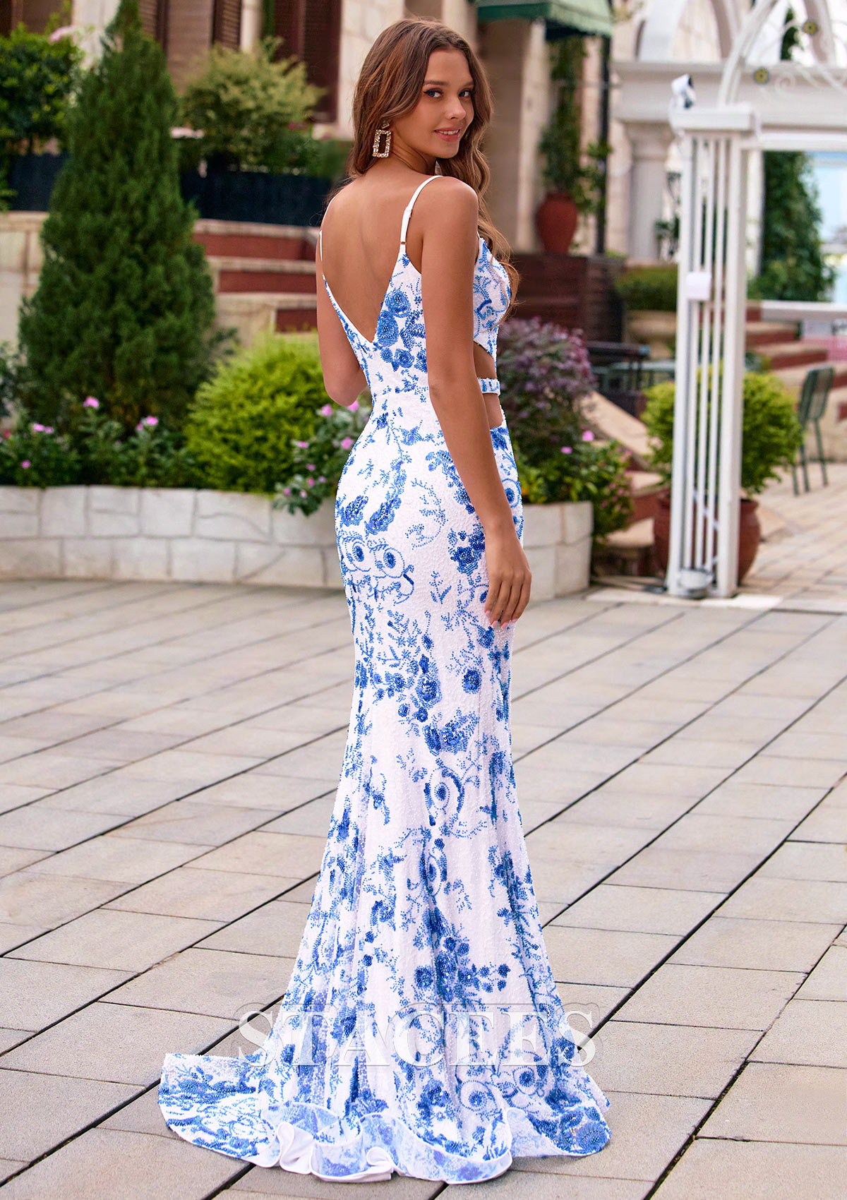 Bleu Royal Trumpette/Sirène col en v tulle traîne balayage robe de bal avec perles fendue trou de serrure - STACEES