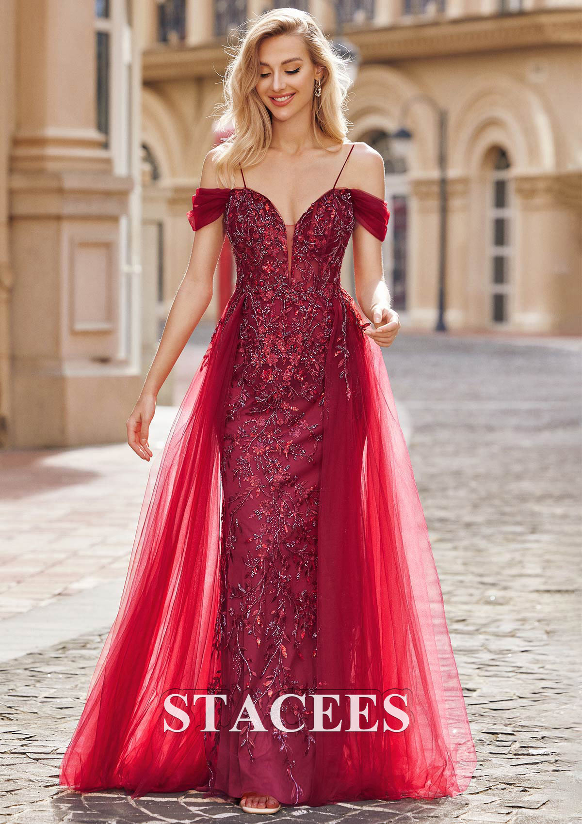 Bordeaux Trapèze col en v tulle traîne balayage robe de bal - STACEES