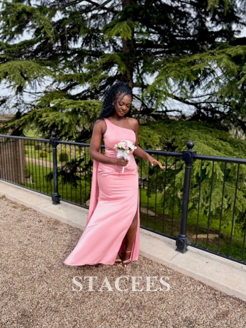 ratchet bridesmaid dresses Outside hangin' out the Wedding with my ratchet-ass friends  (let's go )  #melanin #blackgirlmagic #wedding #bride #bridesmaids #tiktok #viral